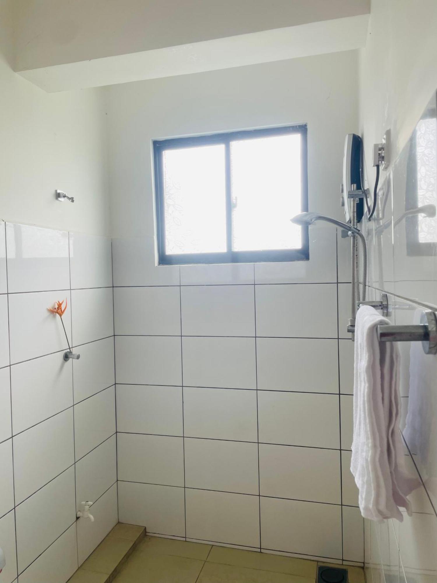 فندق Island House ديكويلاّ تين المظهر الخارجي الصورة